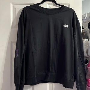 Women’s The North Face sweater size XL
